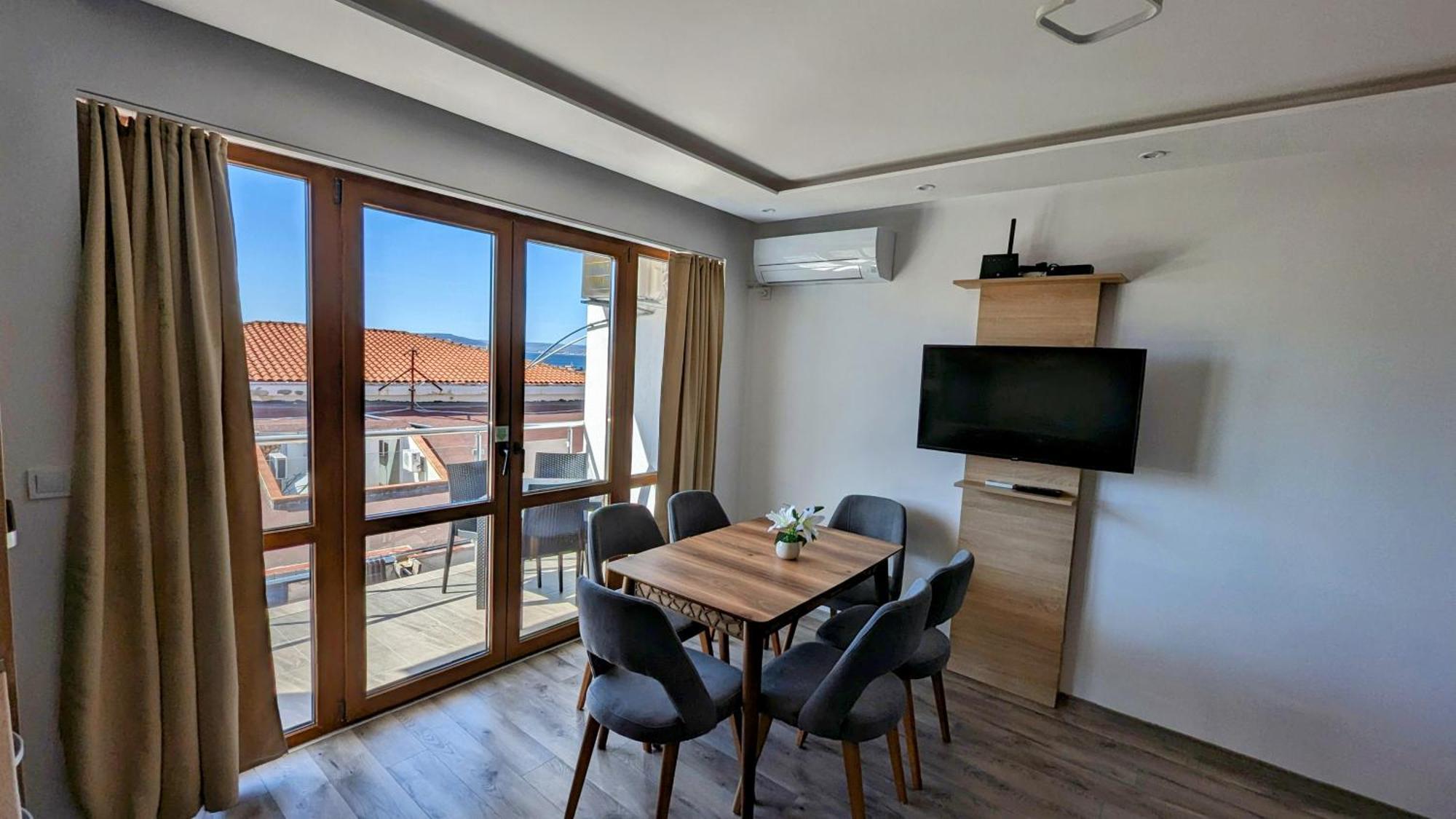 Apartment Deva Balchik Bagian luar foto